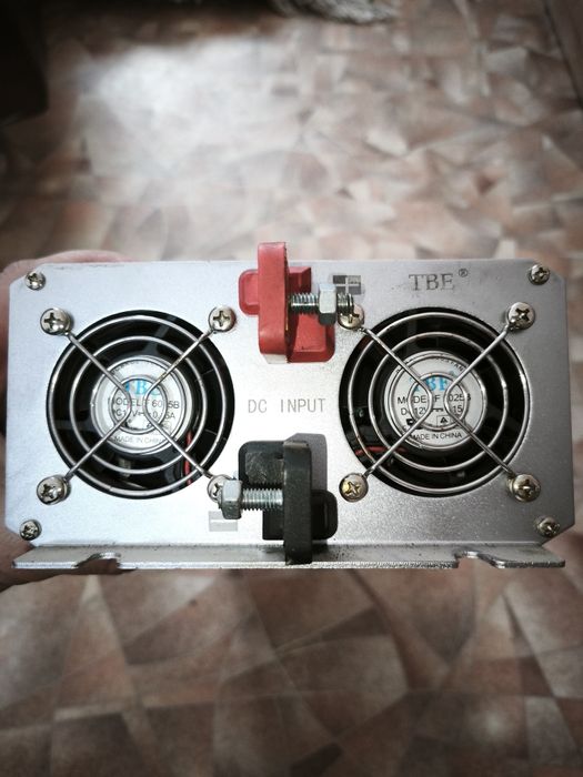 Преобразователь инвертор с 12 на 220