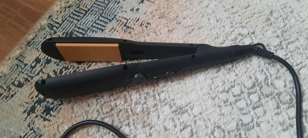 Плойка и утюжок для волос
