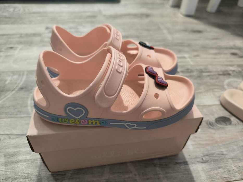 Papuci/ sandale fete 29-30