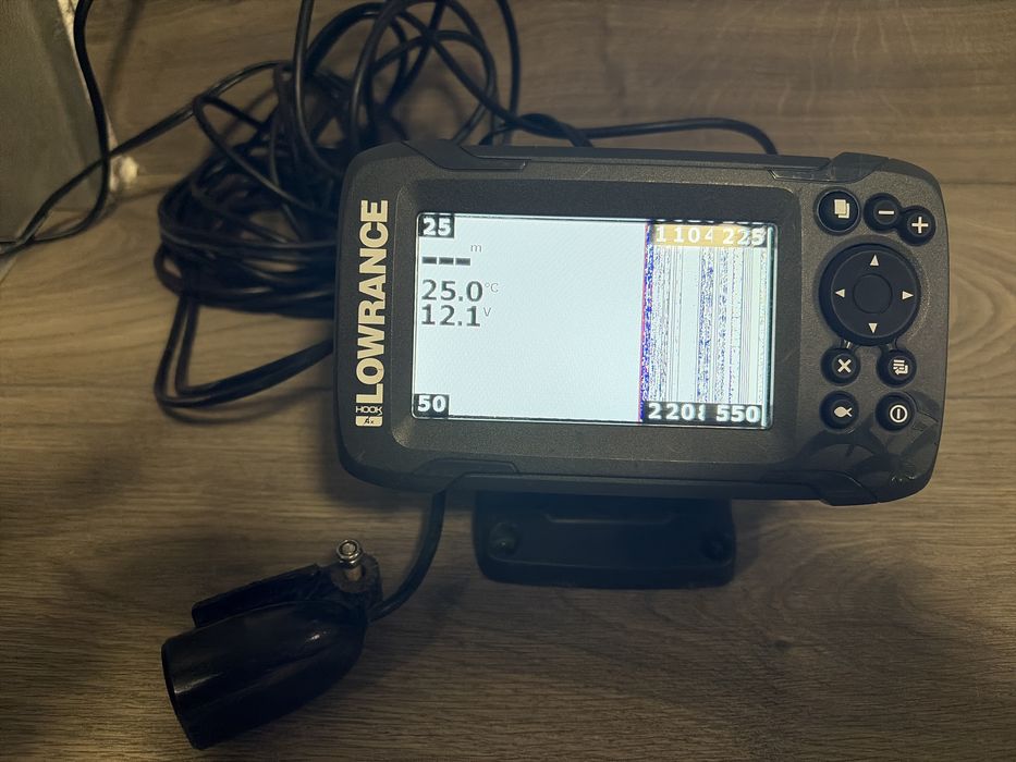 Sonar Lowrance hook 4x