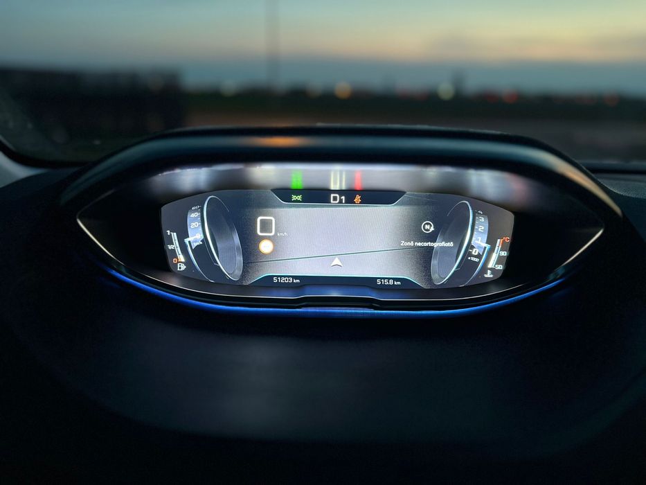 Peugeot 3008 Facelift// 1.5D// 50000km