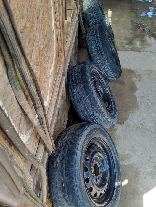 14 R diska balon sotiladi moskvich va  changamga tushadi