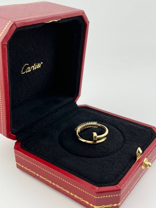 Продам оригинальное кольцо Cartier