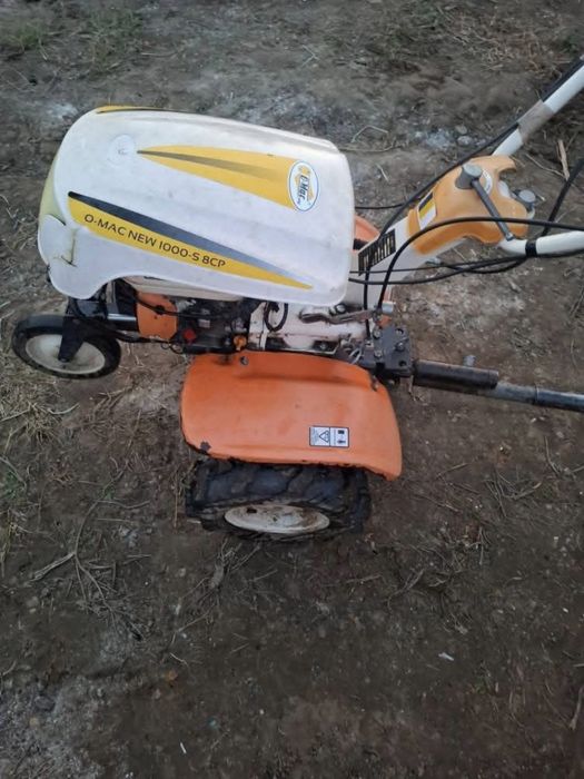 Vând motocultor de 8 cai