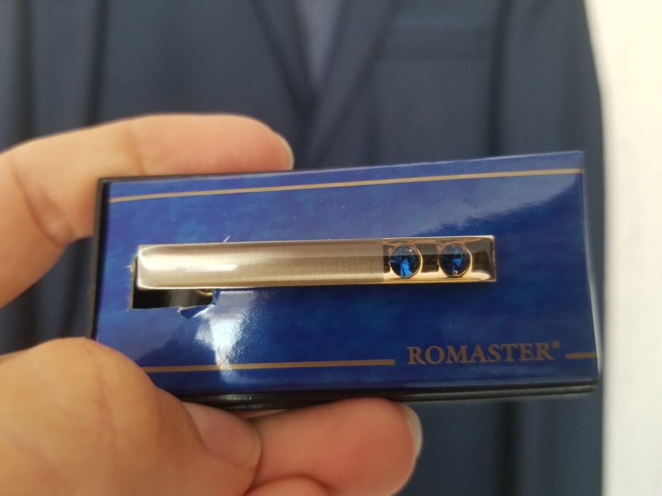 Официален тъмно син костюм Fabbio Bossi