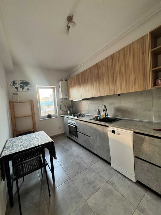 De închiriat: Apartament modern de 2 camere în Northlight Residence