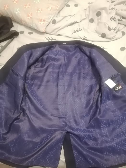 Продам  мужской костюм