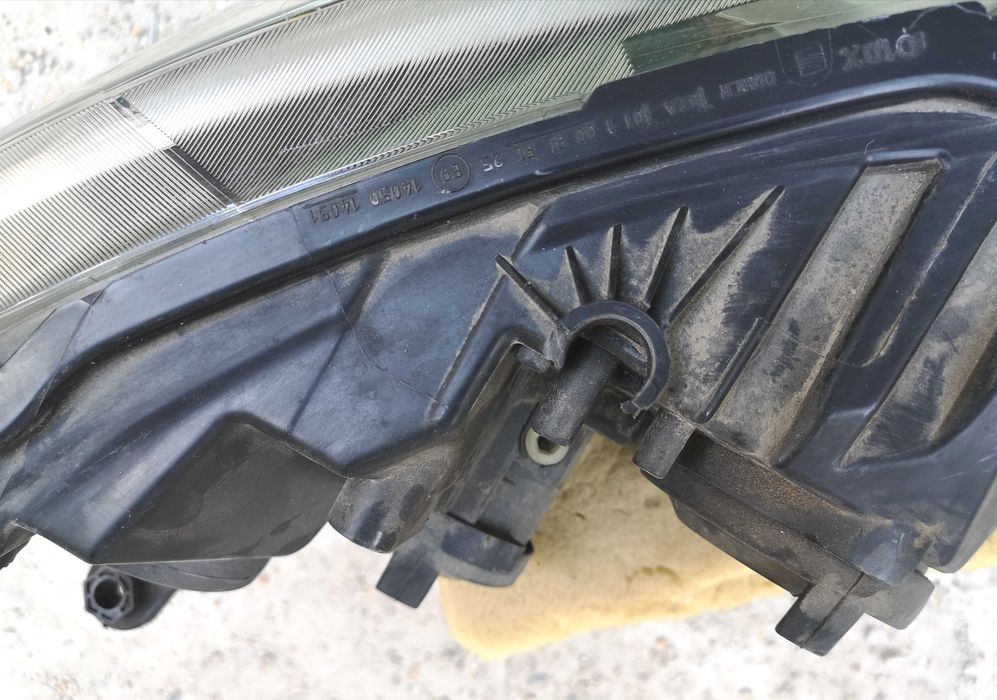 Оригинален фар Сеат Толедо  Seat Toledo