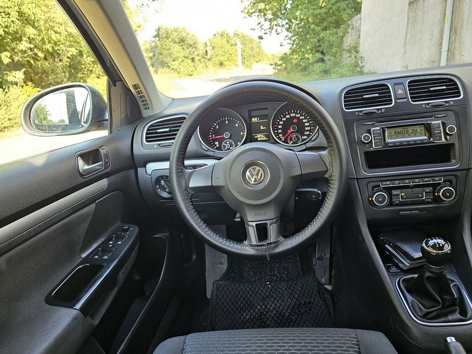 Volkswagen Golf 6  1.6 Tdi