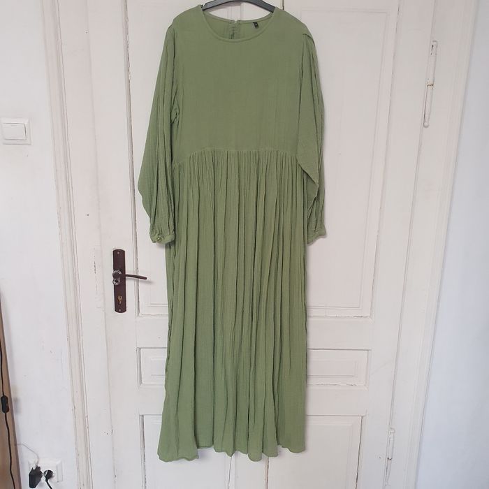 Rochie muselina cu jupa, mărimea 38