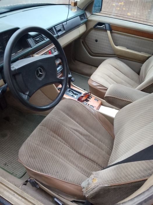 Автомобиль Мерседес продам