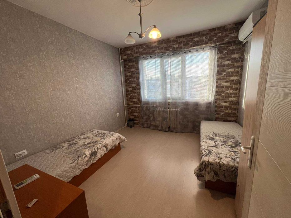 3-стаен апартамент под наем Дружба 1