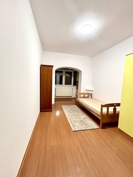 Apartament 3 camere de închiriat – Calea Bucovinei, vis-a-vis de Penny