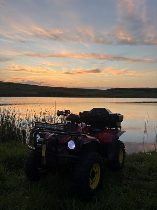 Vand  sau schimb atv linhai 4x4