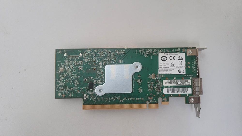 100Gbit Intel Omni-Path QSFP28