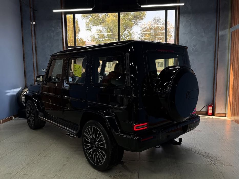 Mercedes Benz G 63 2025