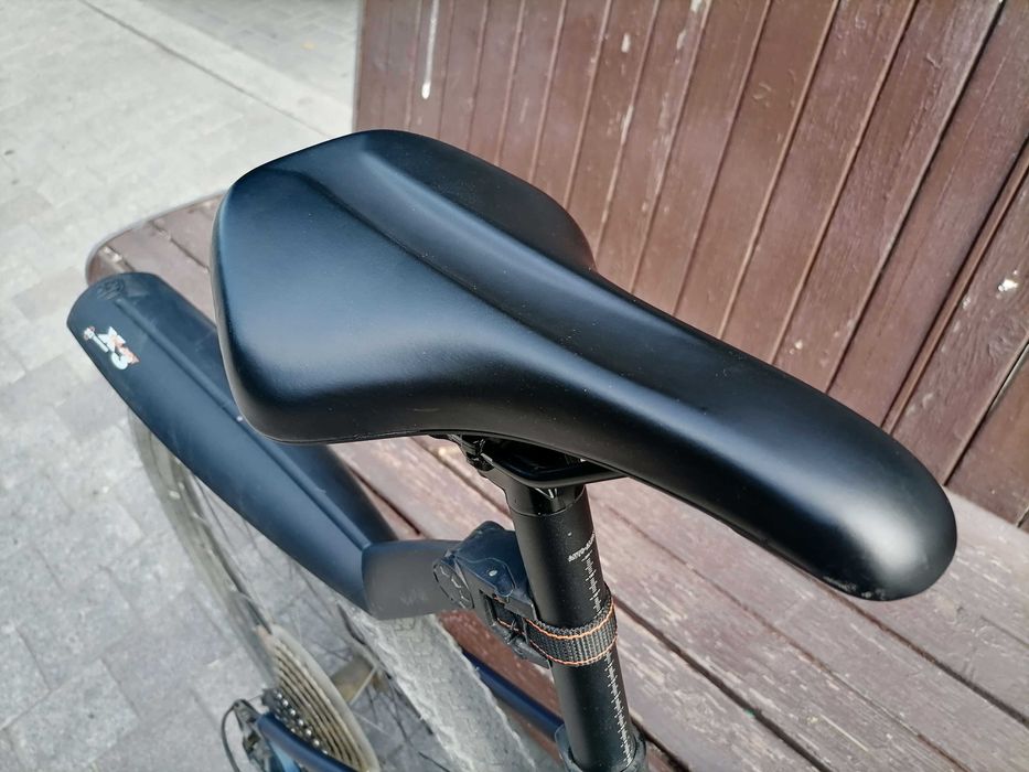 Велосипед Giant Roam