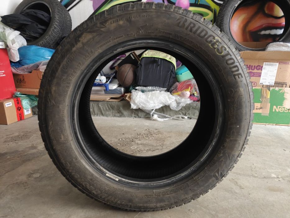 2 Anvelope iarna BRIDGESTONE BLIZZAK LM005 DRIVEGUARD 225/55R17 101V