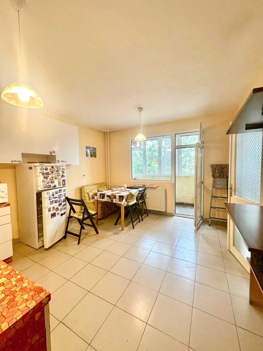 Продава се Тристаен апартамент в София, Люлин 7 - 95 кв.м за 2074 €/кв.м - Снимка #14