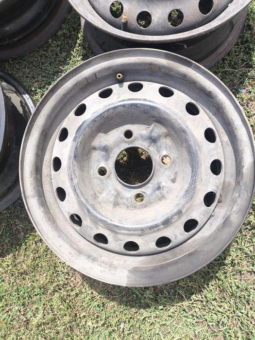 Продам диски от ниссан примера