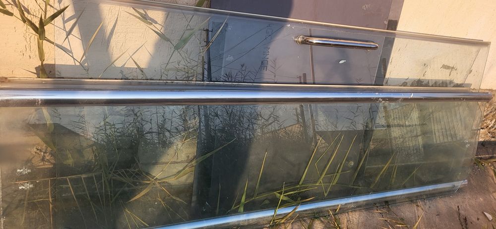 Душавой стекло продаётся