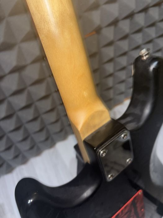 Продаю гитару стратакастер sonor, в необычном дизайне