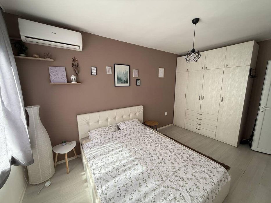 Двустаен, под наем, Център