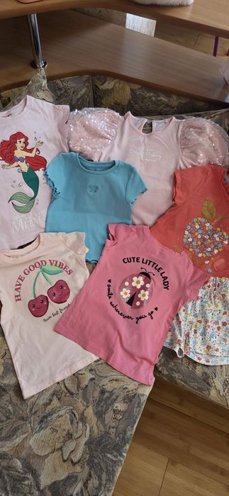 Продам вещи на девочку 2-3 года