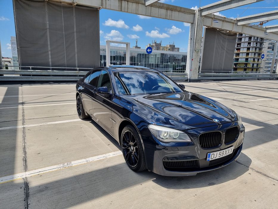 BMW Seria 7 740D XDrive M Pachet 4 butoane