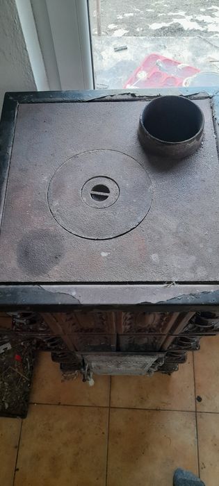 Vând sobă de Teracotă