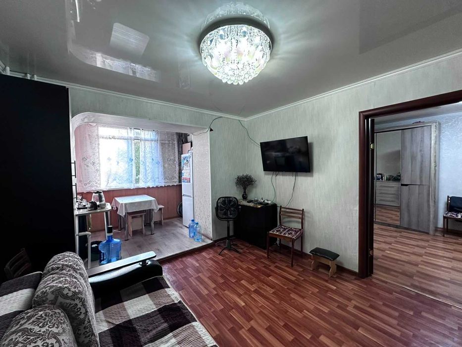 Продам евро-2 квартиру