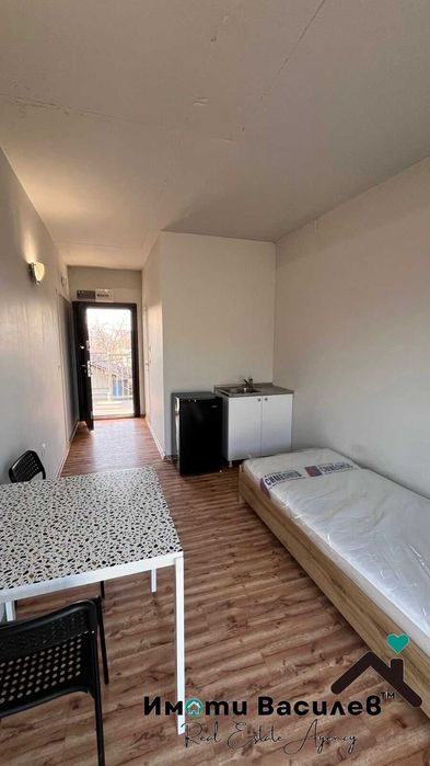 Дава се под наем Двустаен апартамент в София, Център - 20 кв.м за 303.96 € - Снимка #2