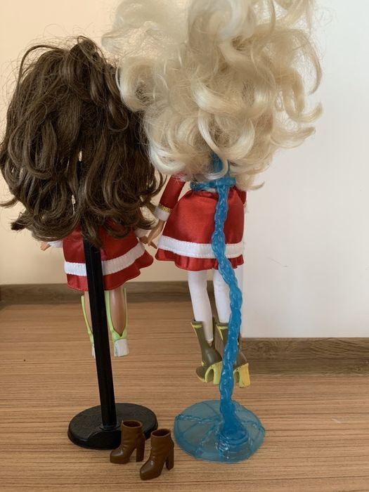 Vând păpuși superbe(Sofia)cu licența .