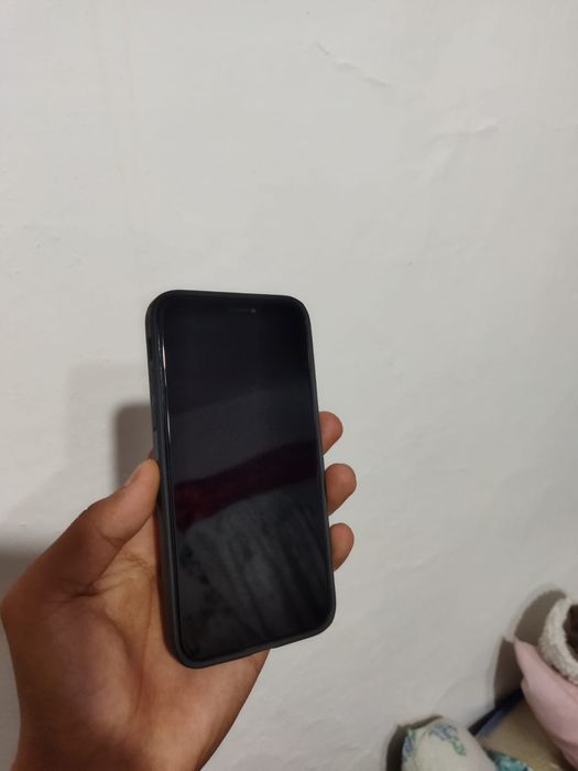 iPhone Xs телефон туралы описанияда!