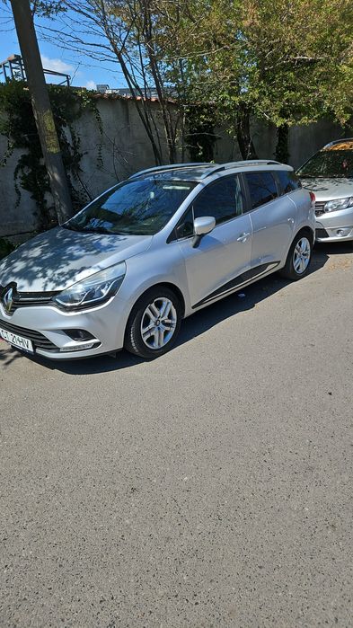 Închiriez  UBER/BOLT