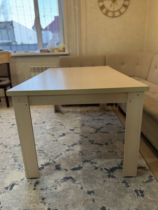 Кухонный стол + угловой диван ПРОДАМ