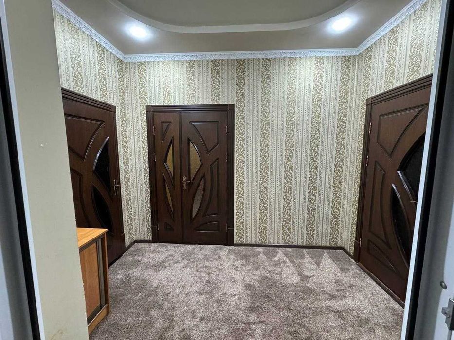 Срочно продаётся дом на Чиланзаре,Домбрабад.