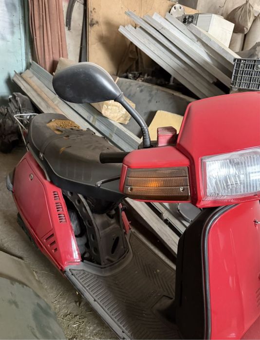 Скутер Honda LEAD 80 SS Type