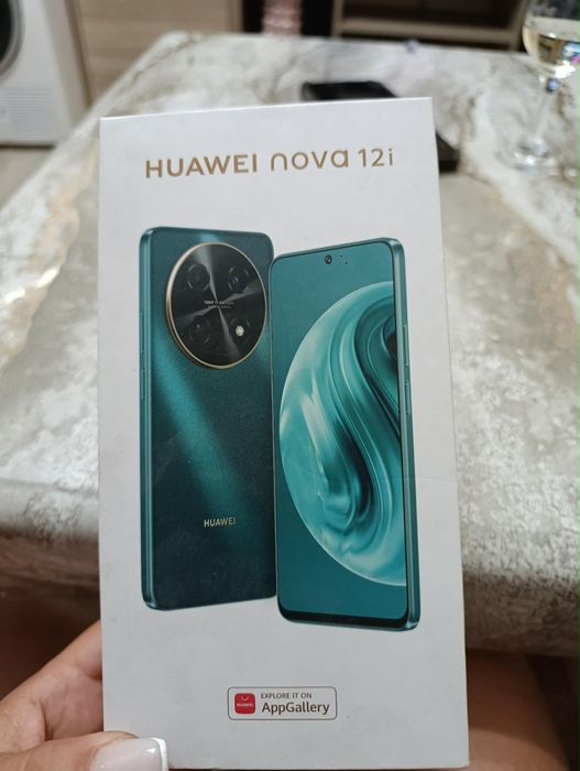 Телефон Huawei nova 12i