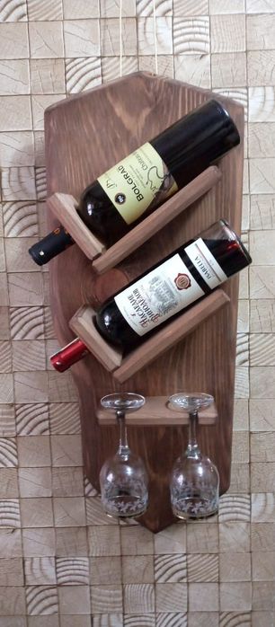 Продам винные полки.