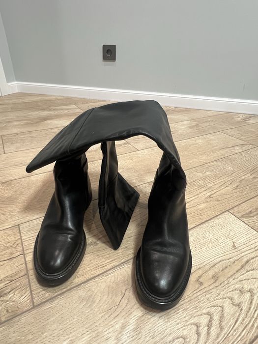 Продам зимние сапоги