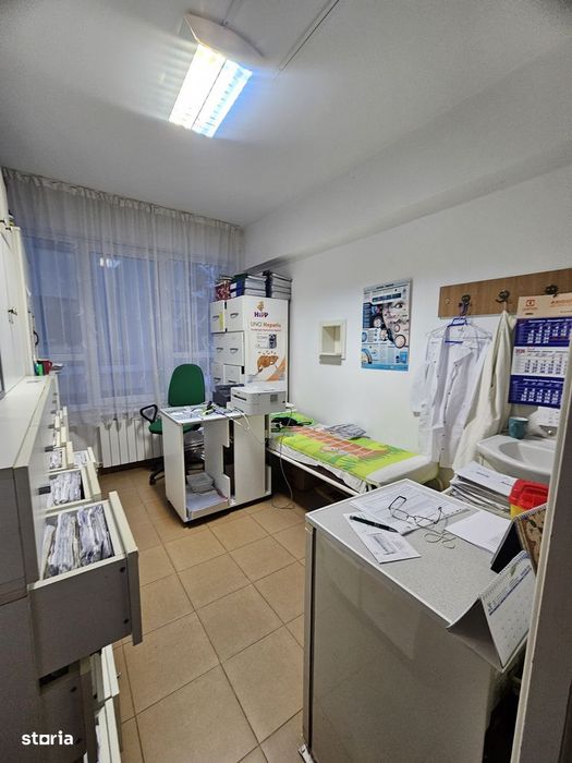 Vand CABINET MEDICAL in Policlinica din Piata mica George Enescu