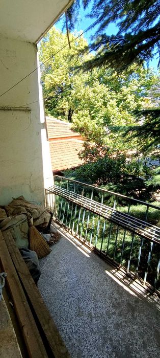 Продава се Тристаен апартамент в Стара Загора, Център - 70 кв.м за 1429 €/кв.м - Снимка #1