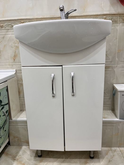 Раковина со шкафом бесплатно