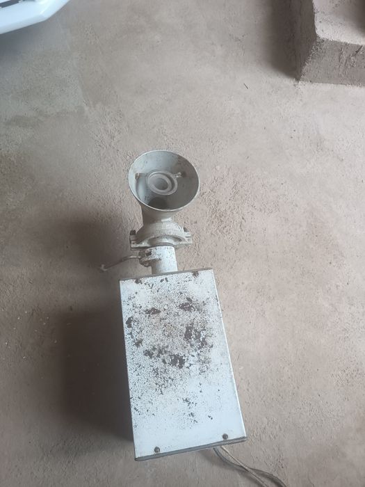 Мясорубка электрическая