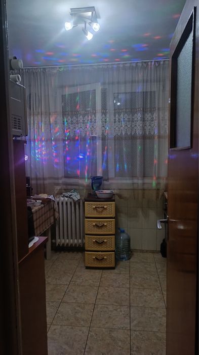 Apartament 3 camere Colentina