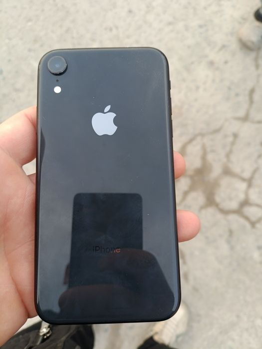 IPhone xr xotira 128