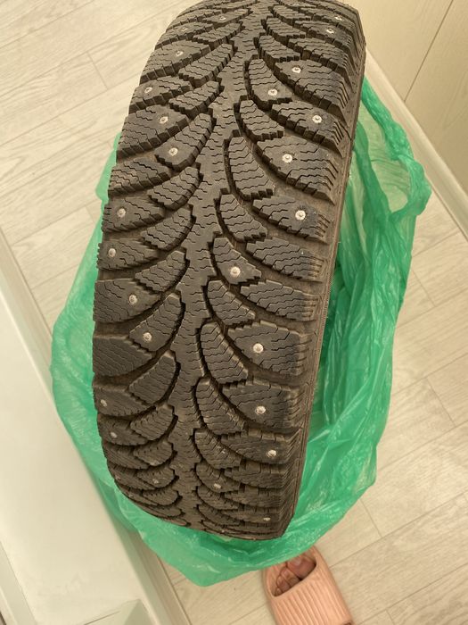 Продам 4 баллона