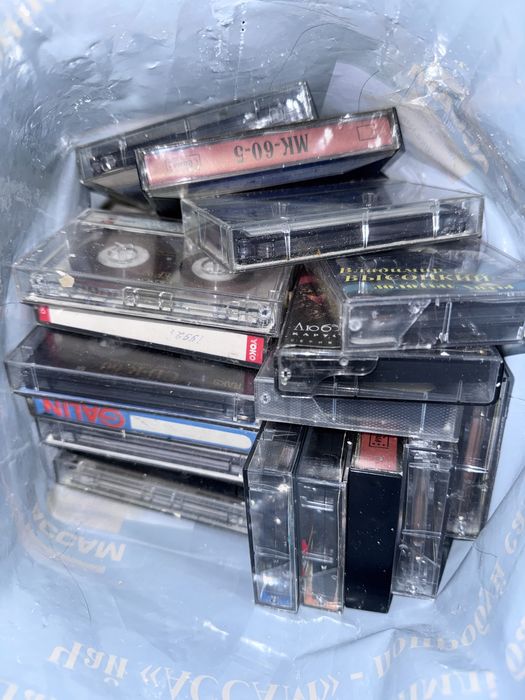 Кассеты для магнитофона