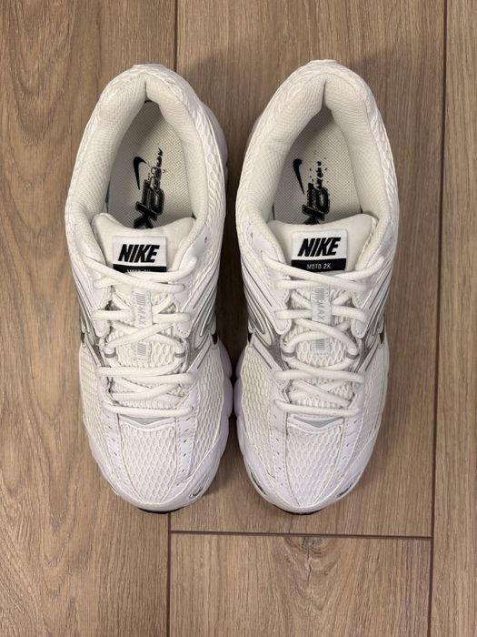 Nike Sportswear Sneaker low 'NIKE AIR MAX MOTO 2K'